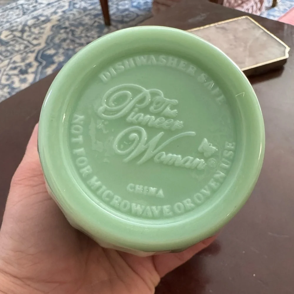 Pioneer Woman Jadeite mini jar - Picture 4 of 4